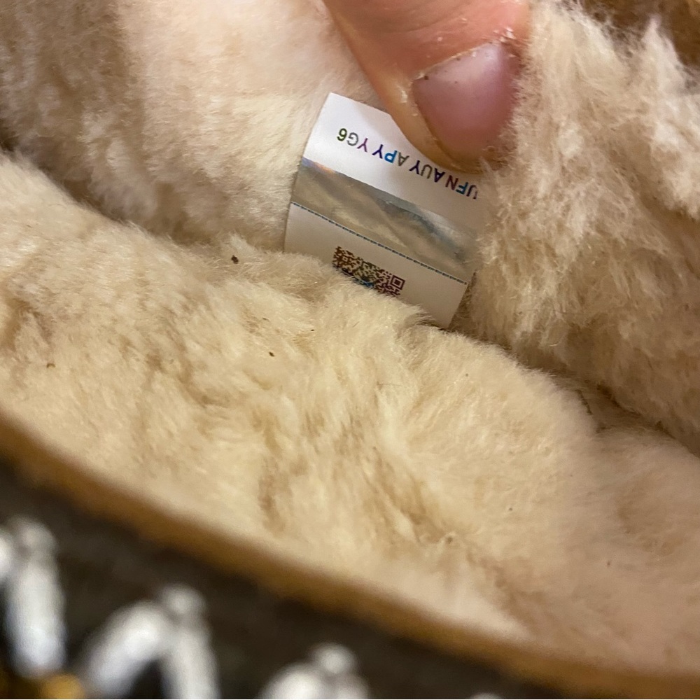 UGG | Tasman Slippers In Chestnut New in Box Size 7 - Picture 10 of 12